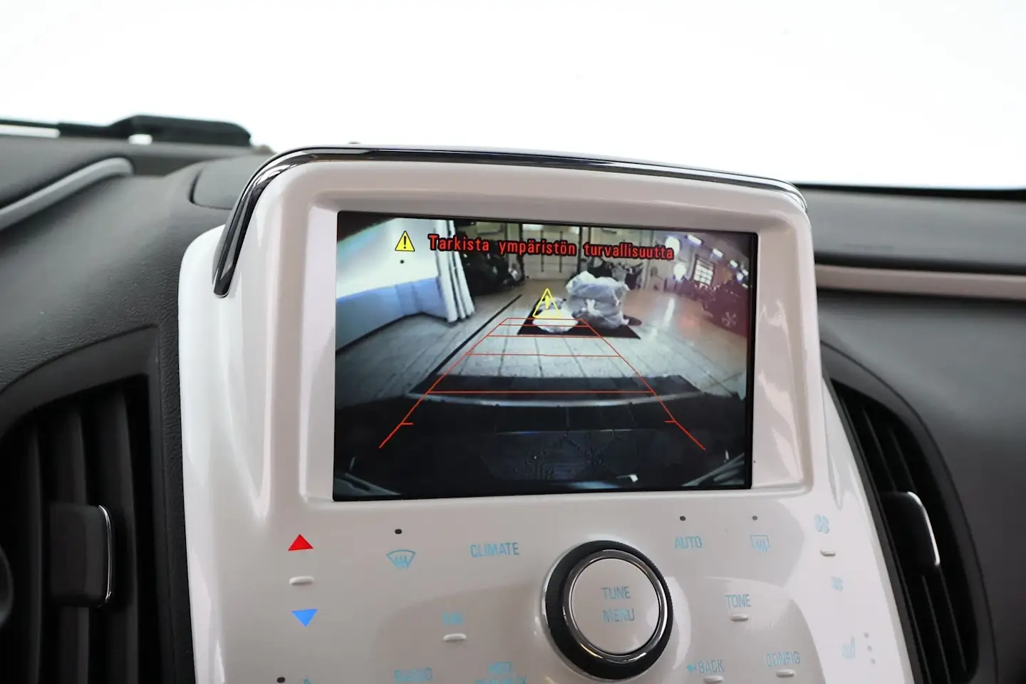 Car Image - 4WYf66vOo9XGFezRqtRTK2