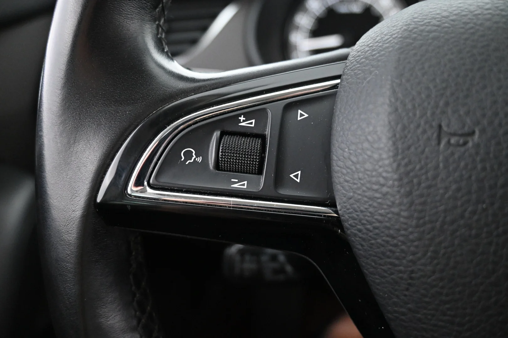 Car Image - 7l78tAk0a7Bumu3UKNS6oc
