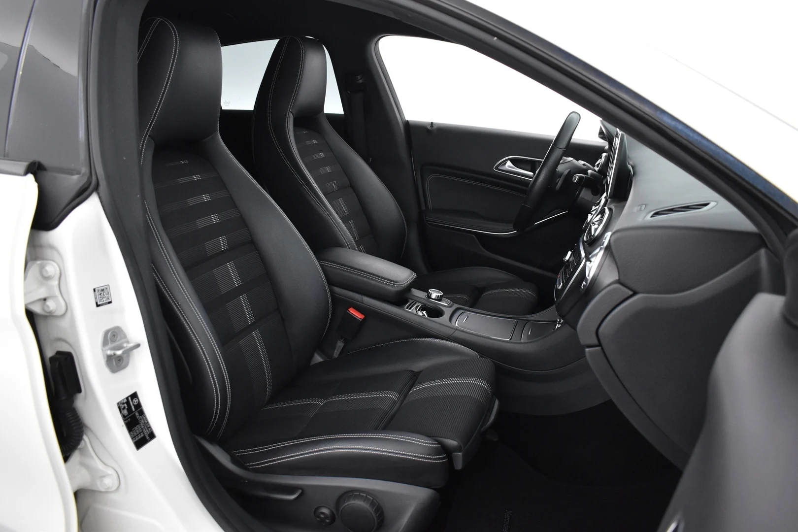 Car Image - 7p4s3XzLbI2Tdi8Lsf3Wow