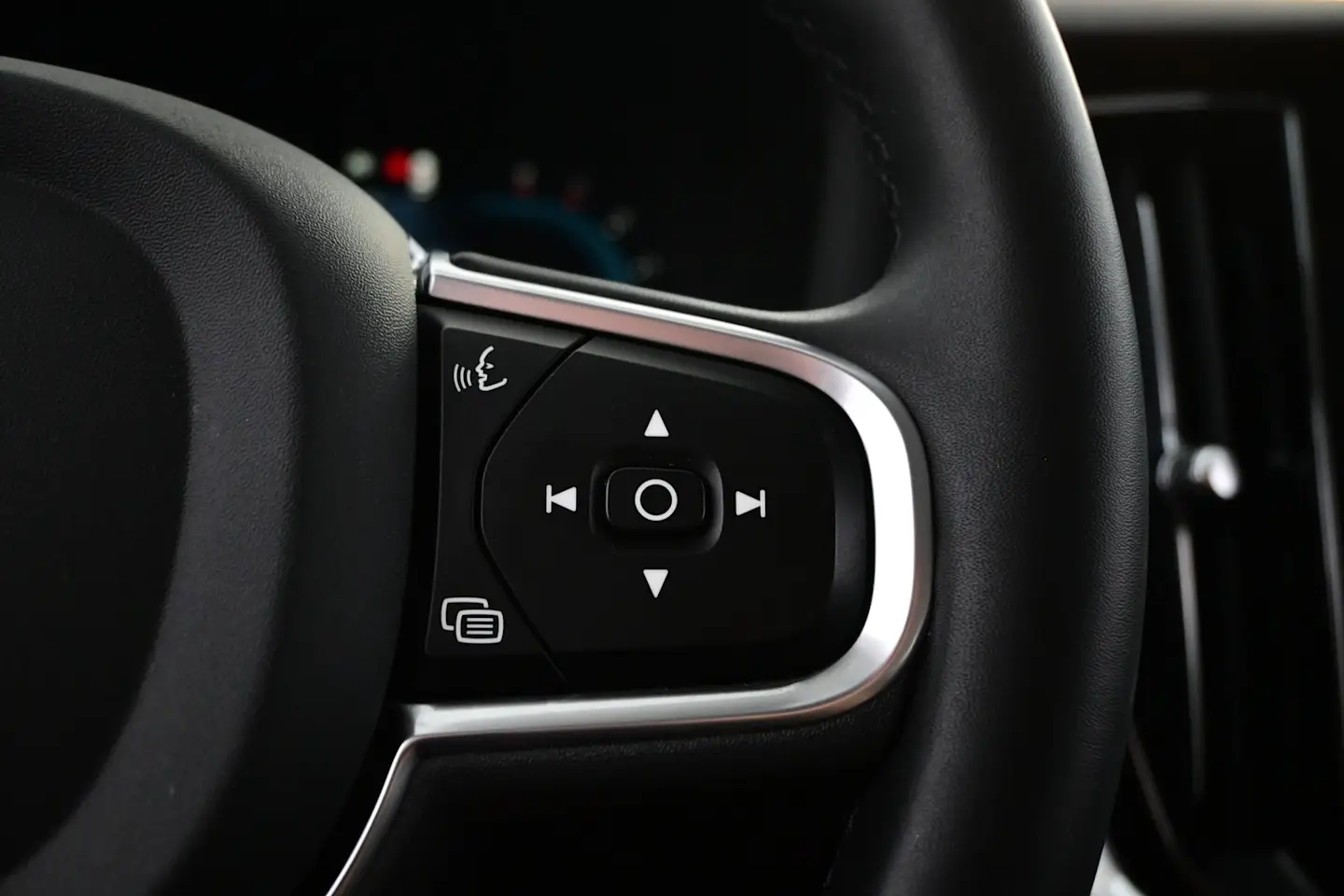 Car Image - 7deAdc7f4rs7E2RJiThXpx