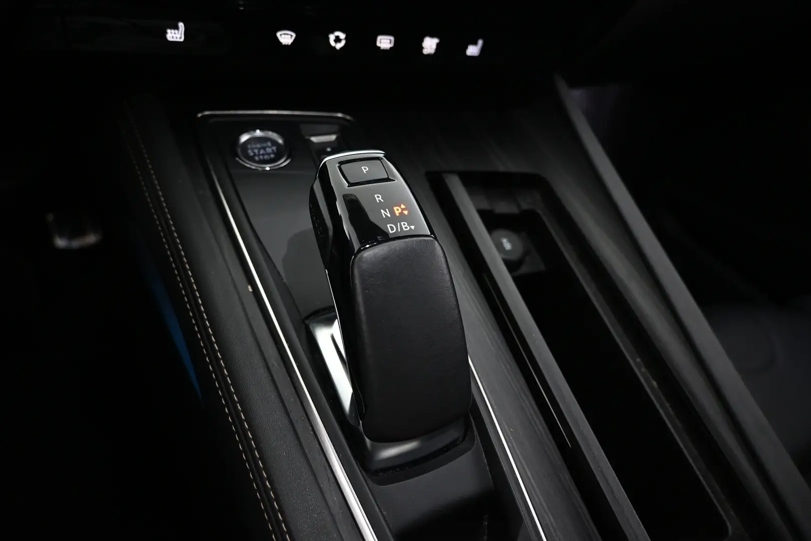 Car Image - 6yn69QwIVBZNQzr3Ewh0hU