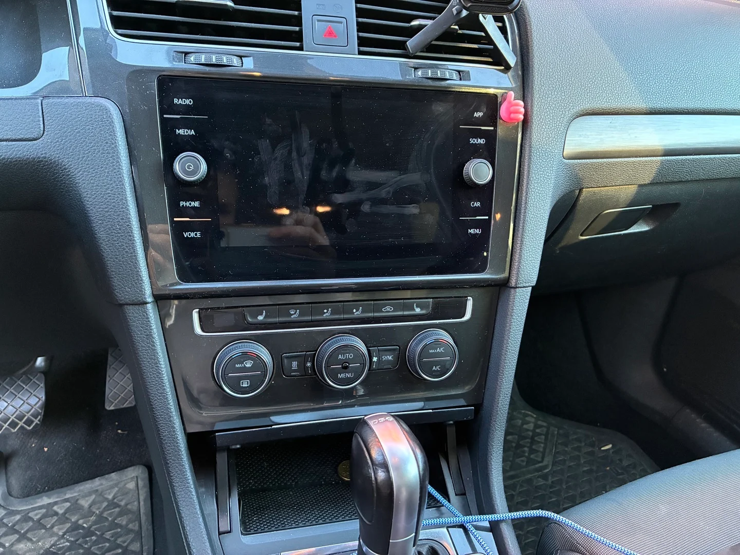 Car Image - QMNTHptfuSUTXvAmlbacQ