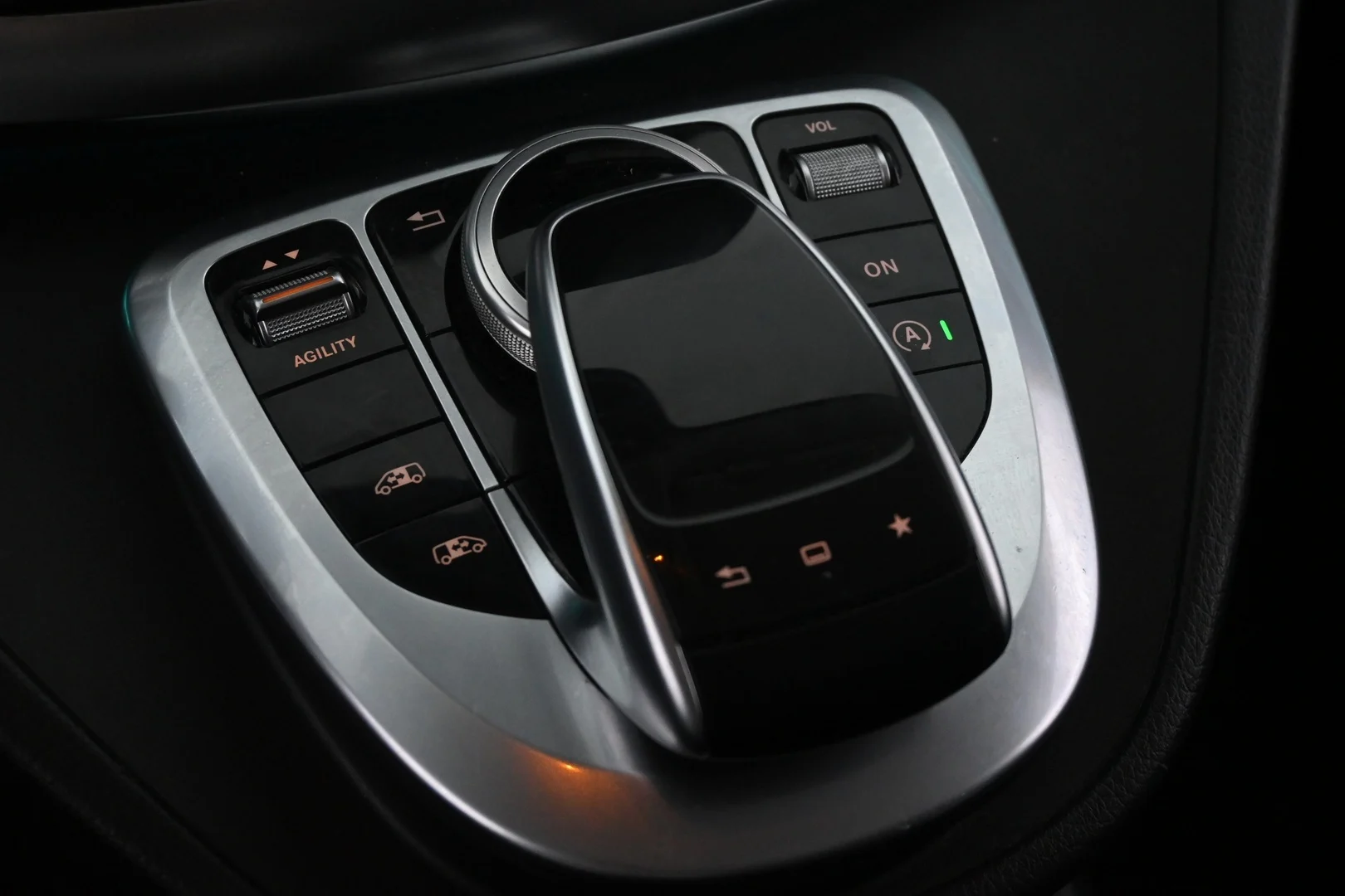 Car Image - 76w9vFwOdPGL4aVDB3DgFU