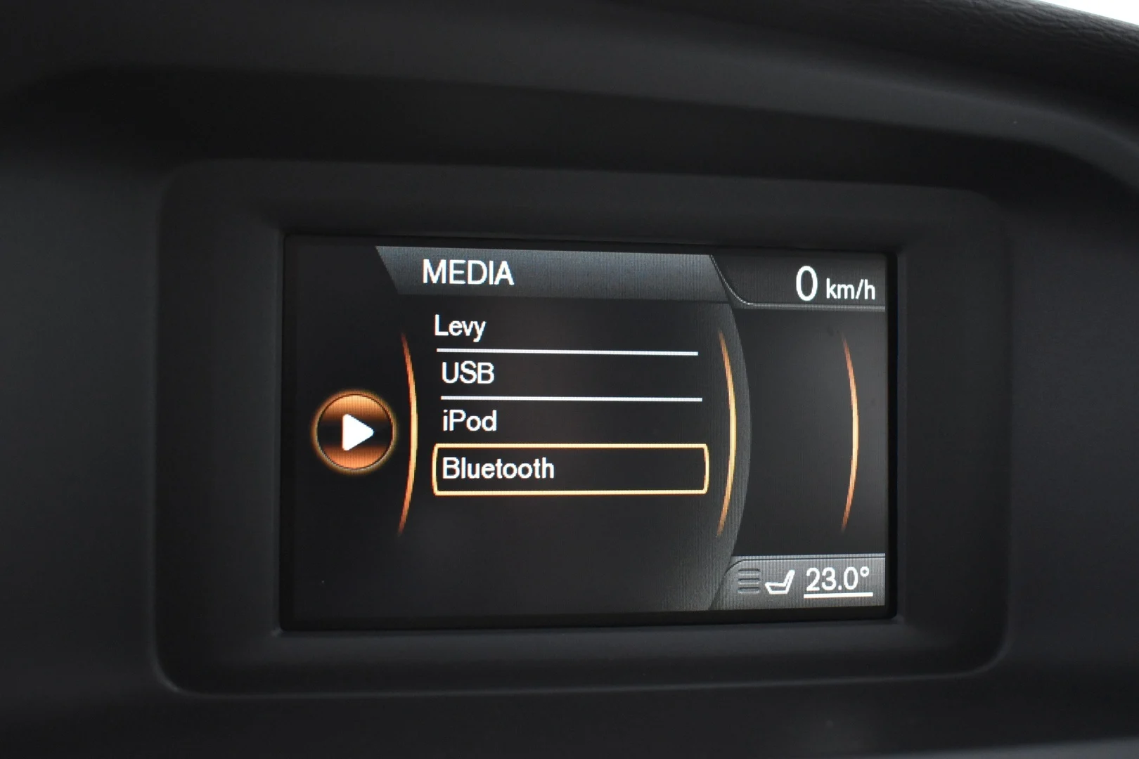 Car Image - 4lWsYOX30ykeoAOkCcSmOW