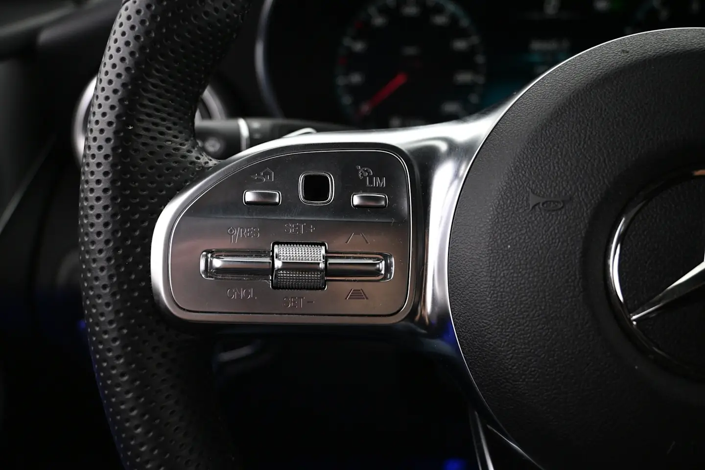 Car Image - 6YF9OVqoEAYe6GqaKXlMqC