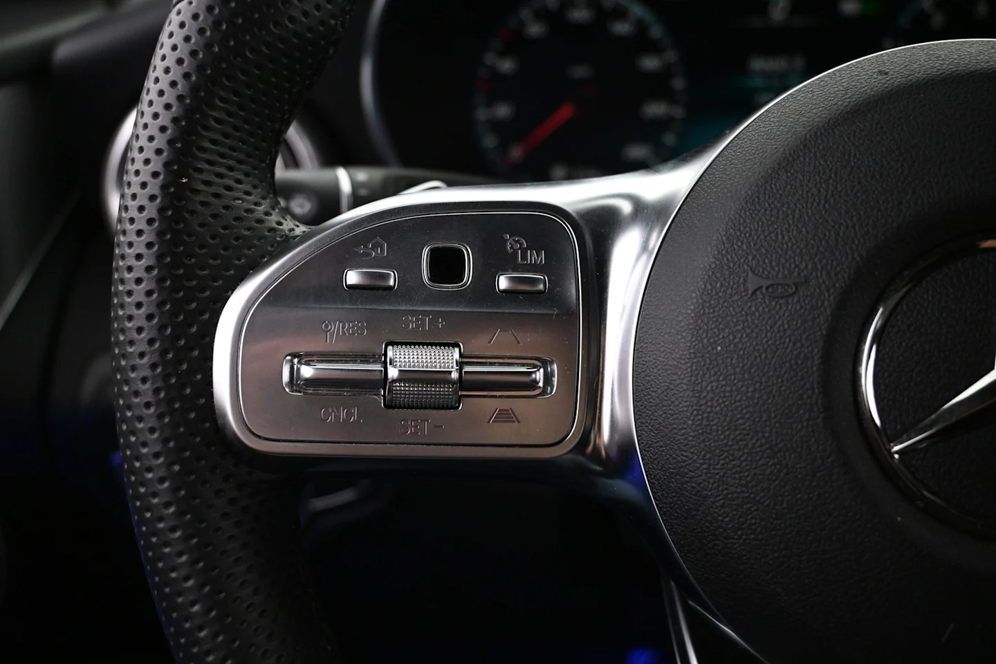 Car Image - 6YF9OVqoEAYe6GqaKXlMqC