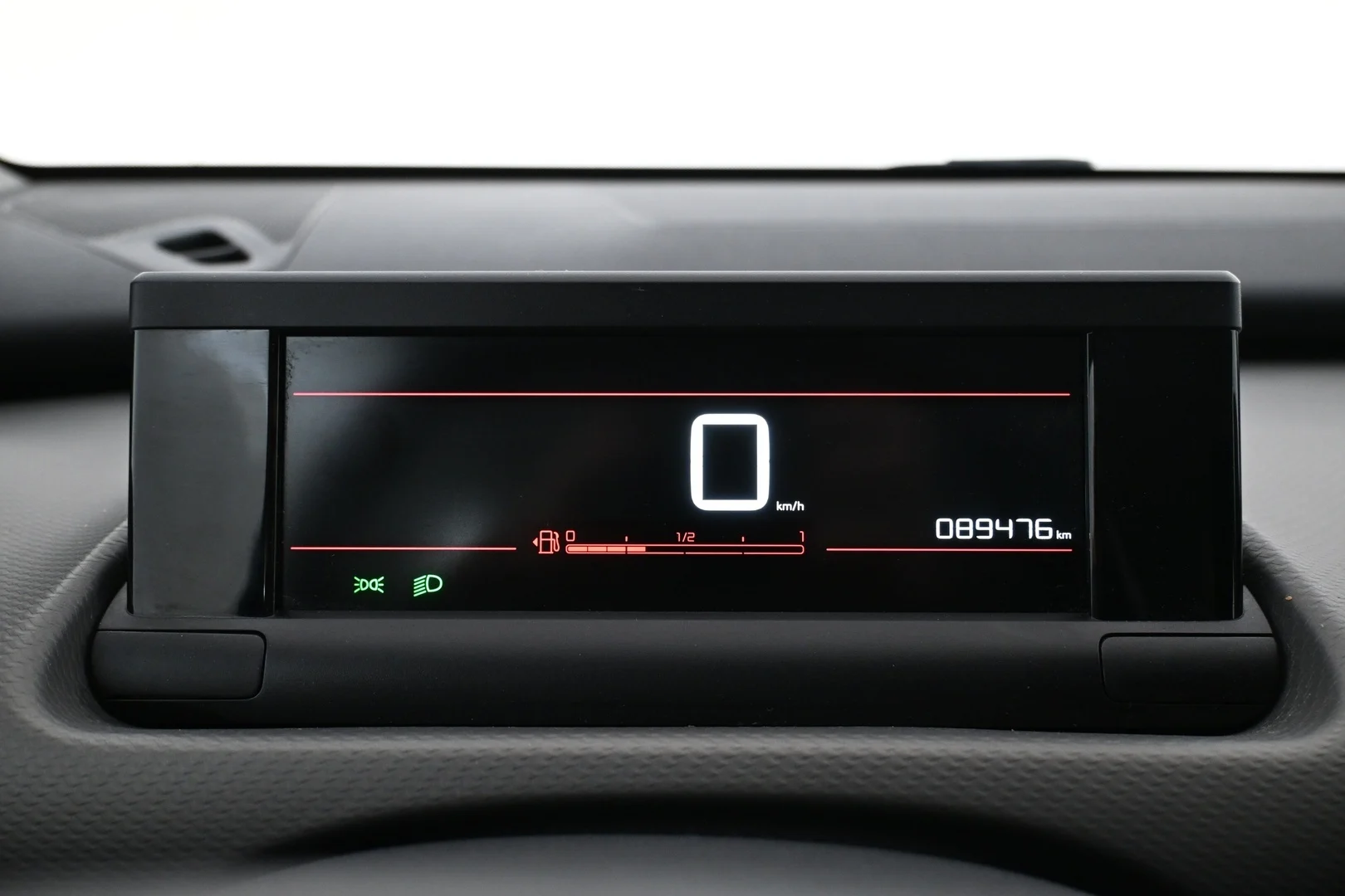 Car Image - 5HTzHsHzrSz0qX27bn0Ope