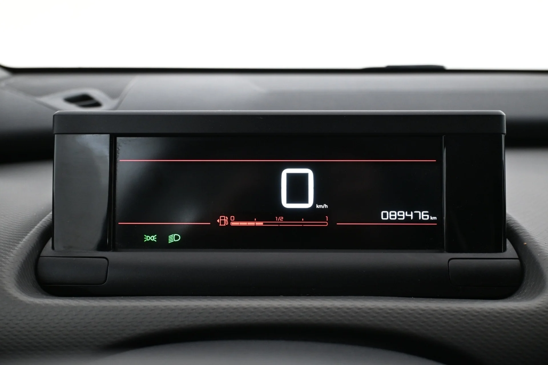 Car Image - 5HTzHsHzrSz0qX27bn0Ope