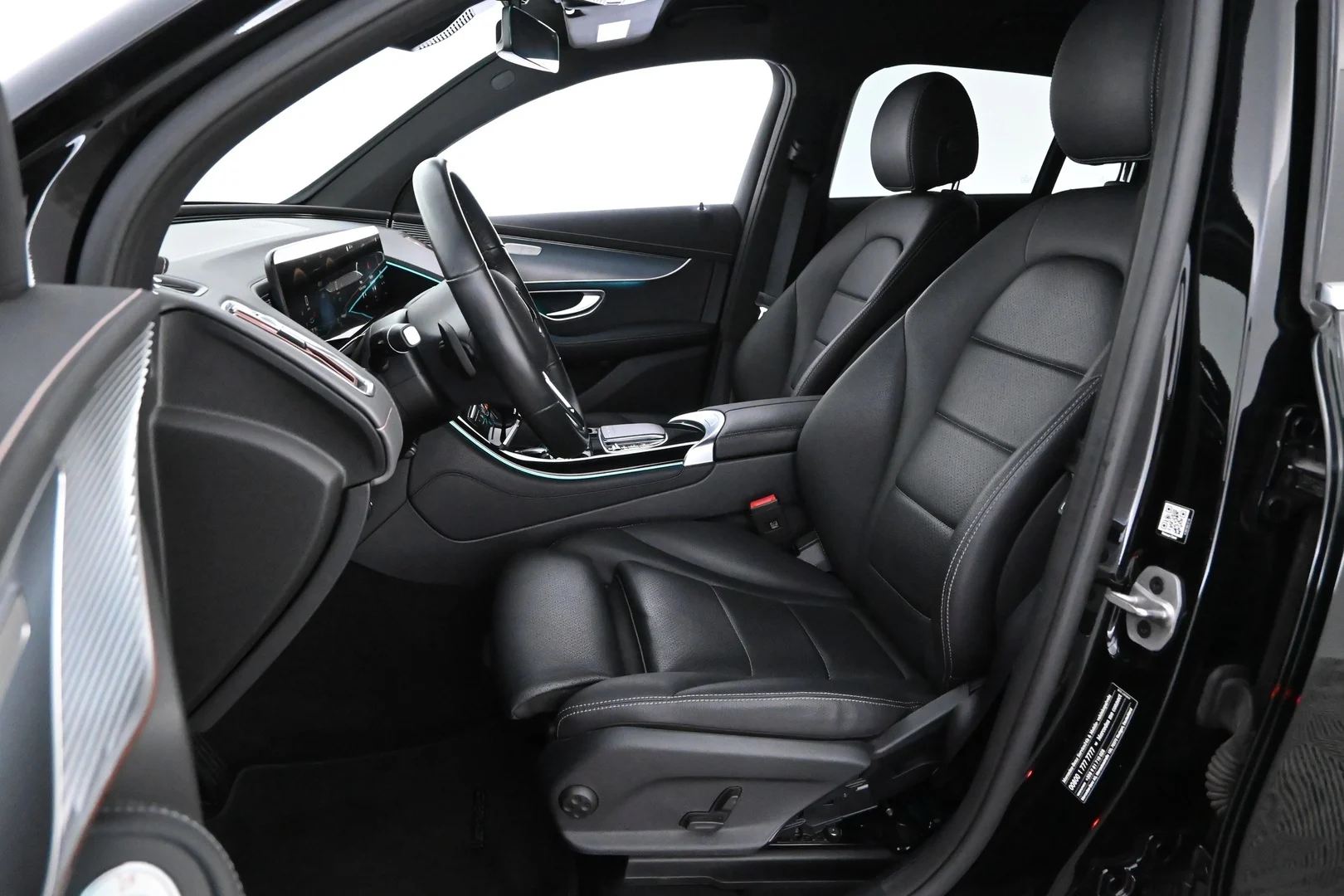 Car Image - 4Hatx9boTyOdlhlr0iiZsE