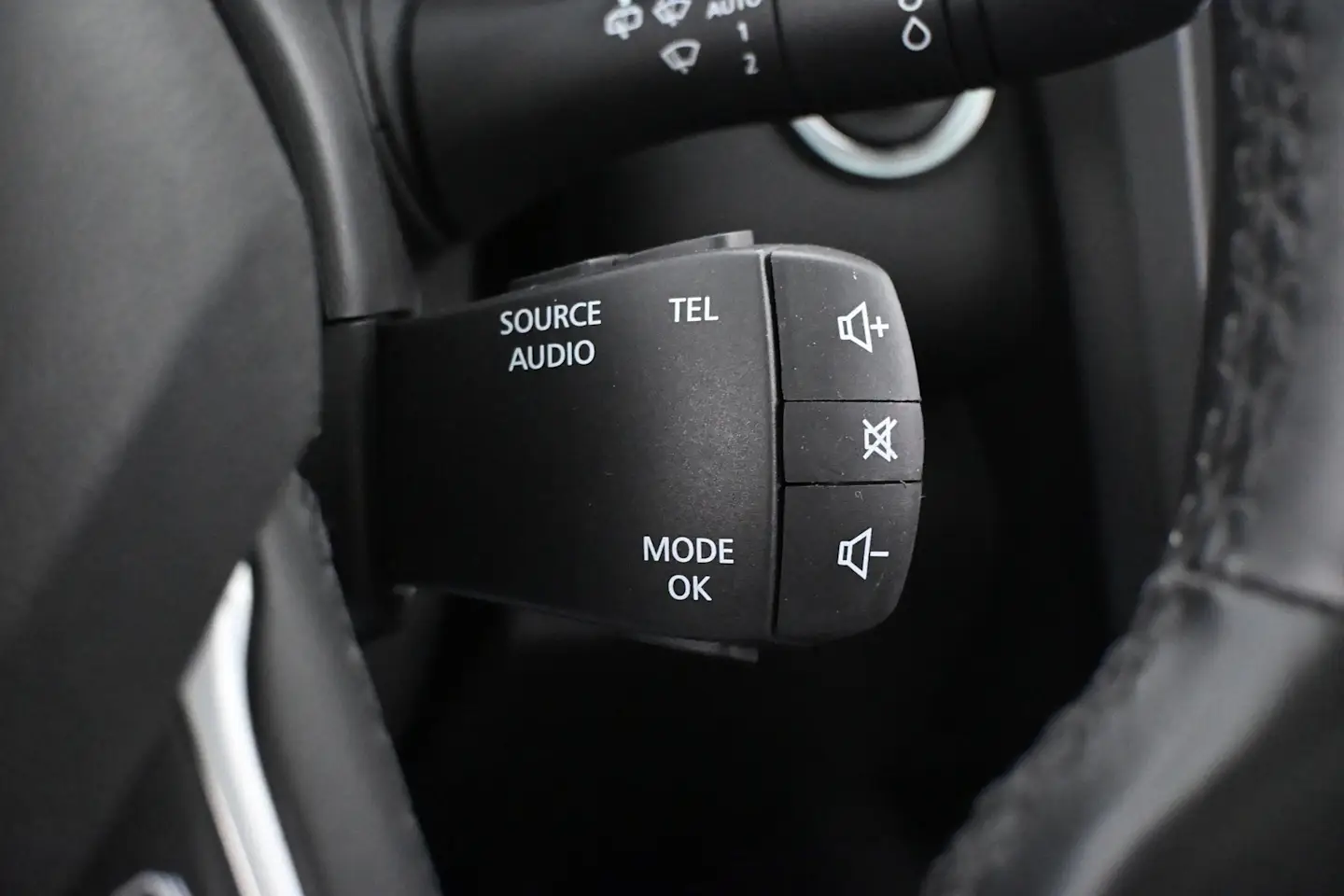 Car Image - 4XqsWYeUMPzzaAD6Cr1piC