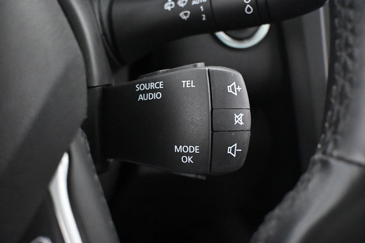 Car Image - 4XqsWYeUMPzzaAD6Cr1piC