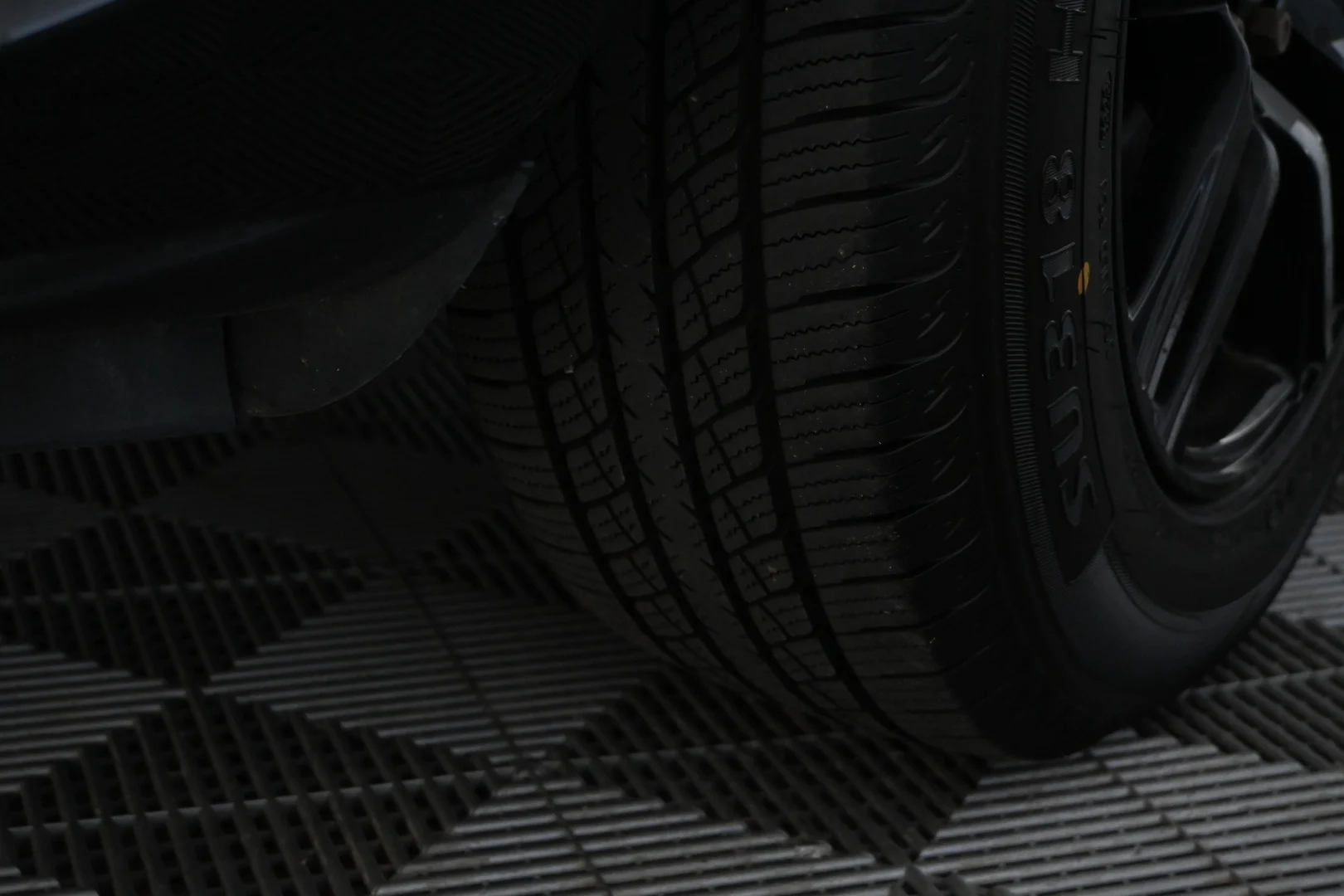 Car Image - 5nHcS0GhVMvhLlMFAPI1VO