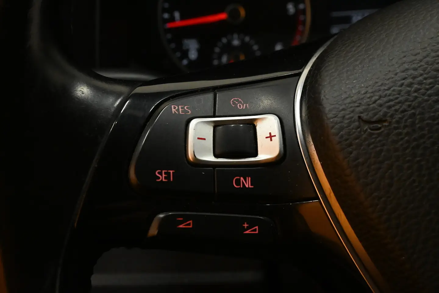Car Image - 6it8i0ytXrQweLGH8gWAhu