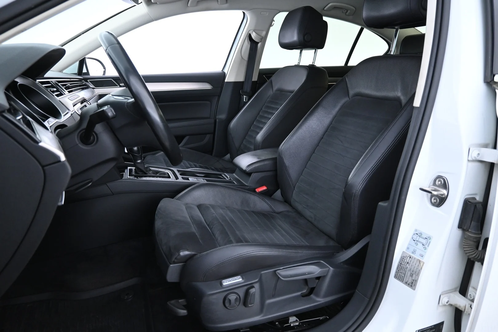 Car Image - 3sQIPFMmKCXQL4A5UK0UZ6