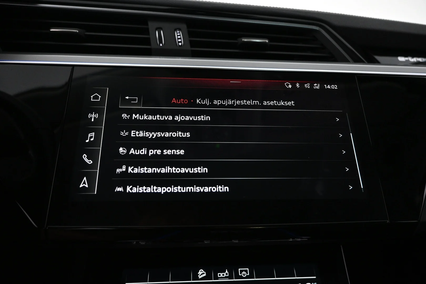 Car Image - 2WSvxLQBPVCCwz3vWDdofT