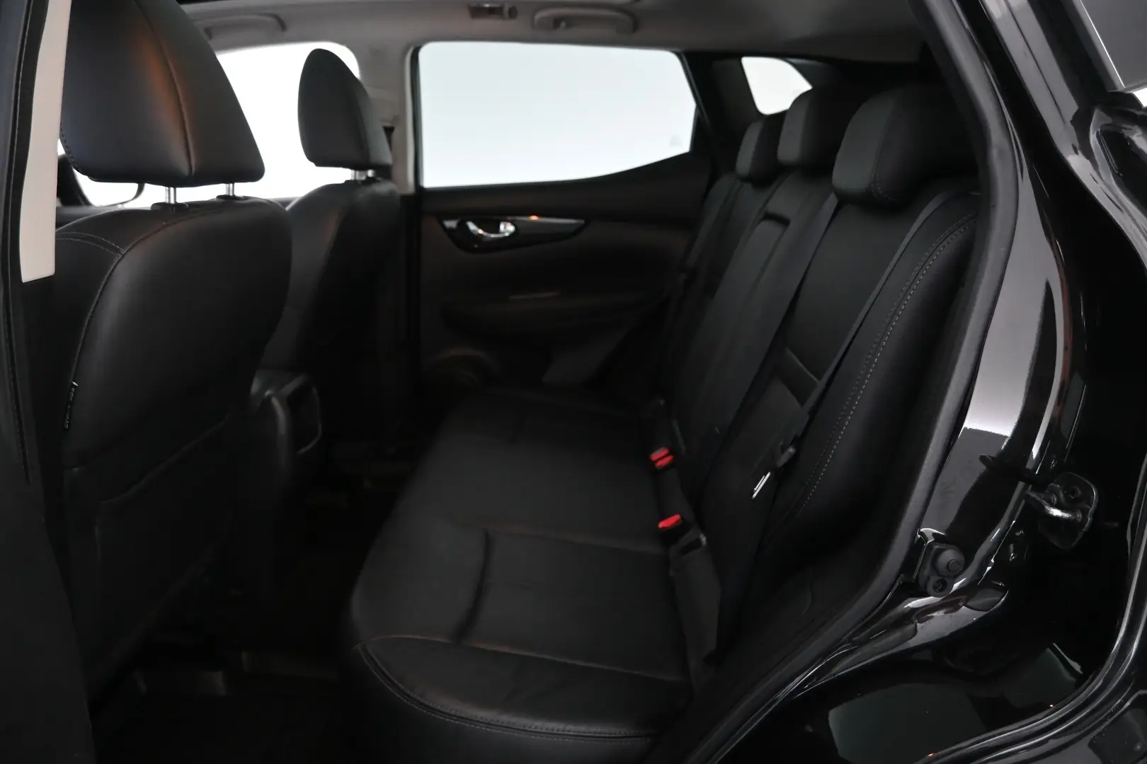 Car Image - 1CbFsow3fikmmT5c3Hu0a2