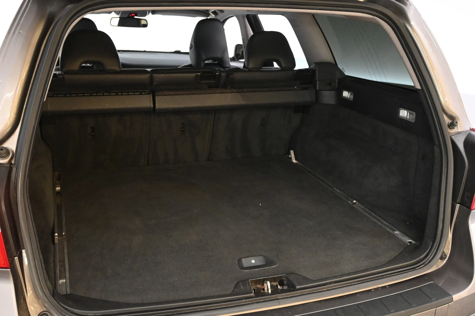 Car Image - 4zEjhh8Jxr6ZxdwPa0atjy