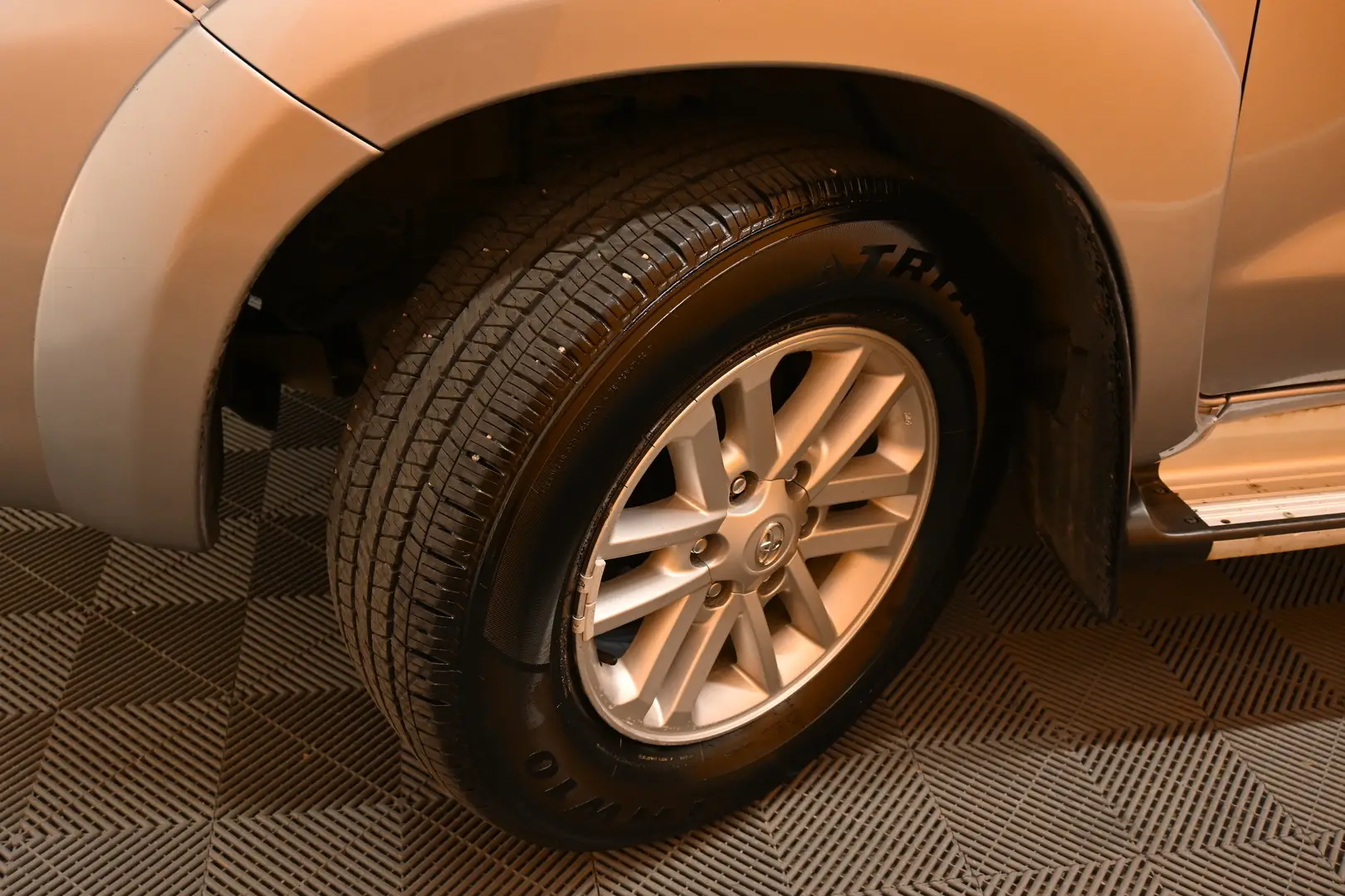 Car Image - 1mxsZovKJtjsEI9a3YoCqX
