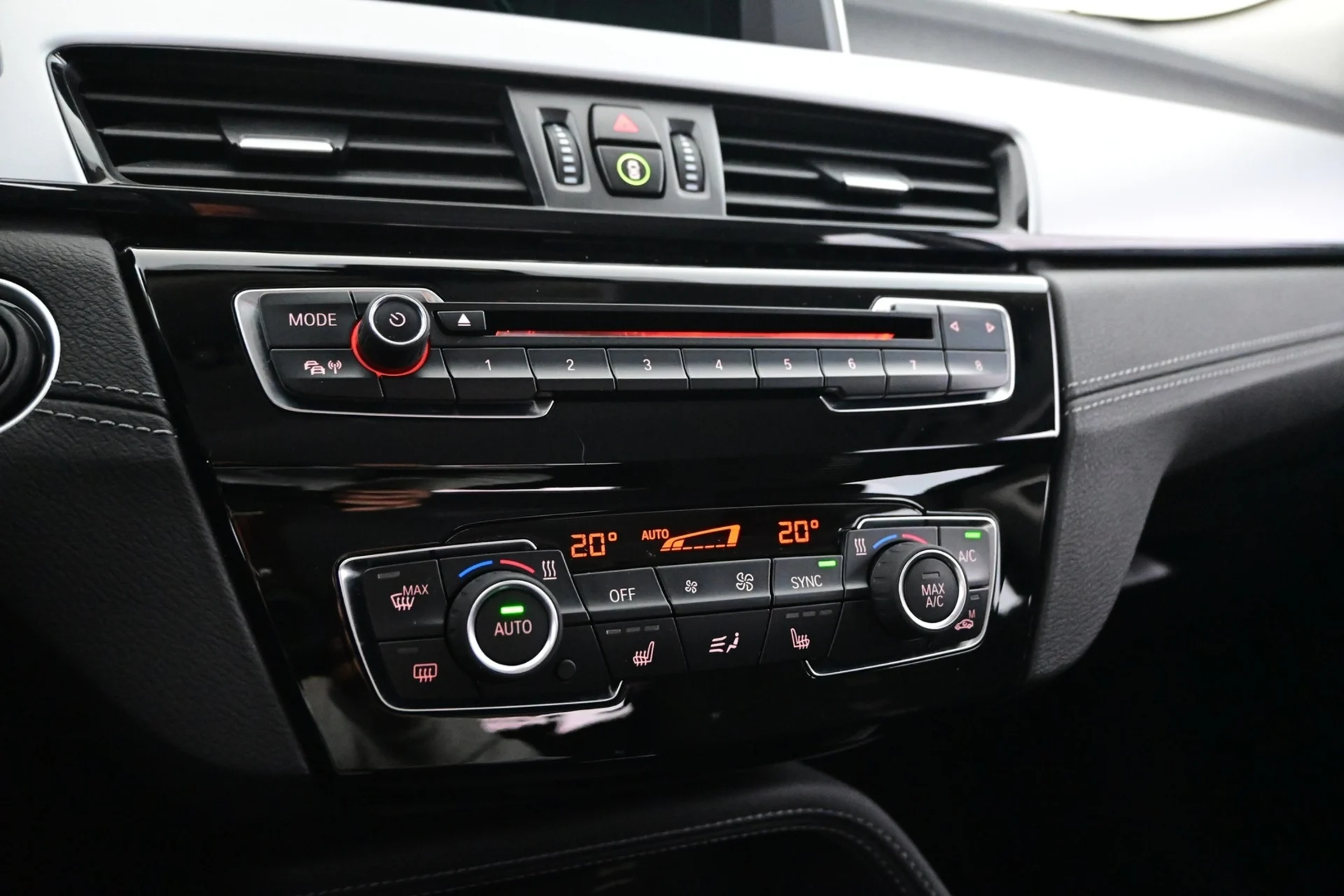 Car Image - 30ITCbf1RdG7qmf7u1tr7t