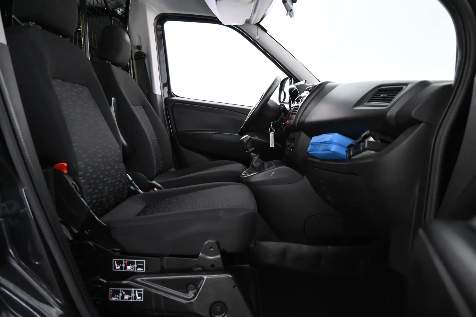 Car Image - XeAWqW7sUxjDfDMHM8wQg
