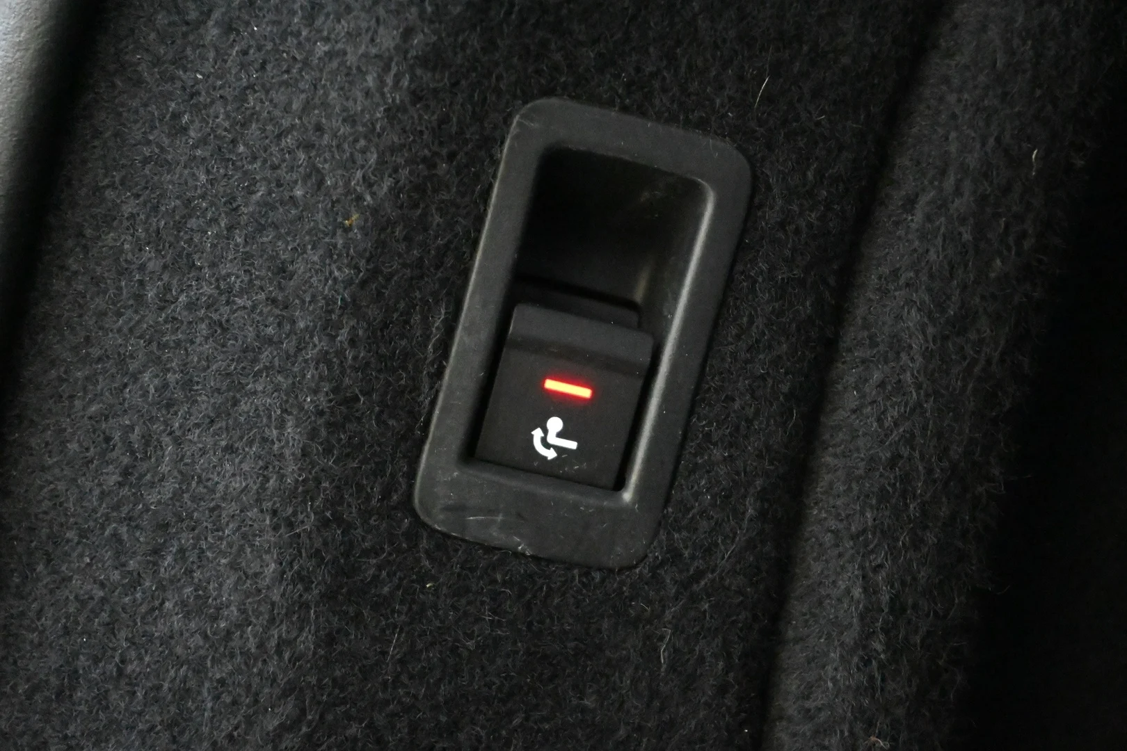 Car Image - 1roW7FPkGIyhWG6FoIYCLy