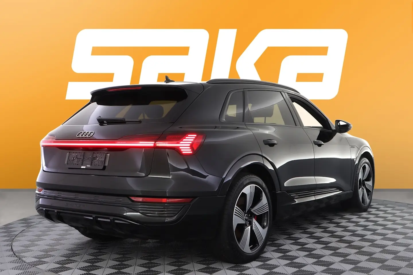 Car Image - 3y1SawntEXxnjzqcdsEwQ9
