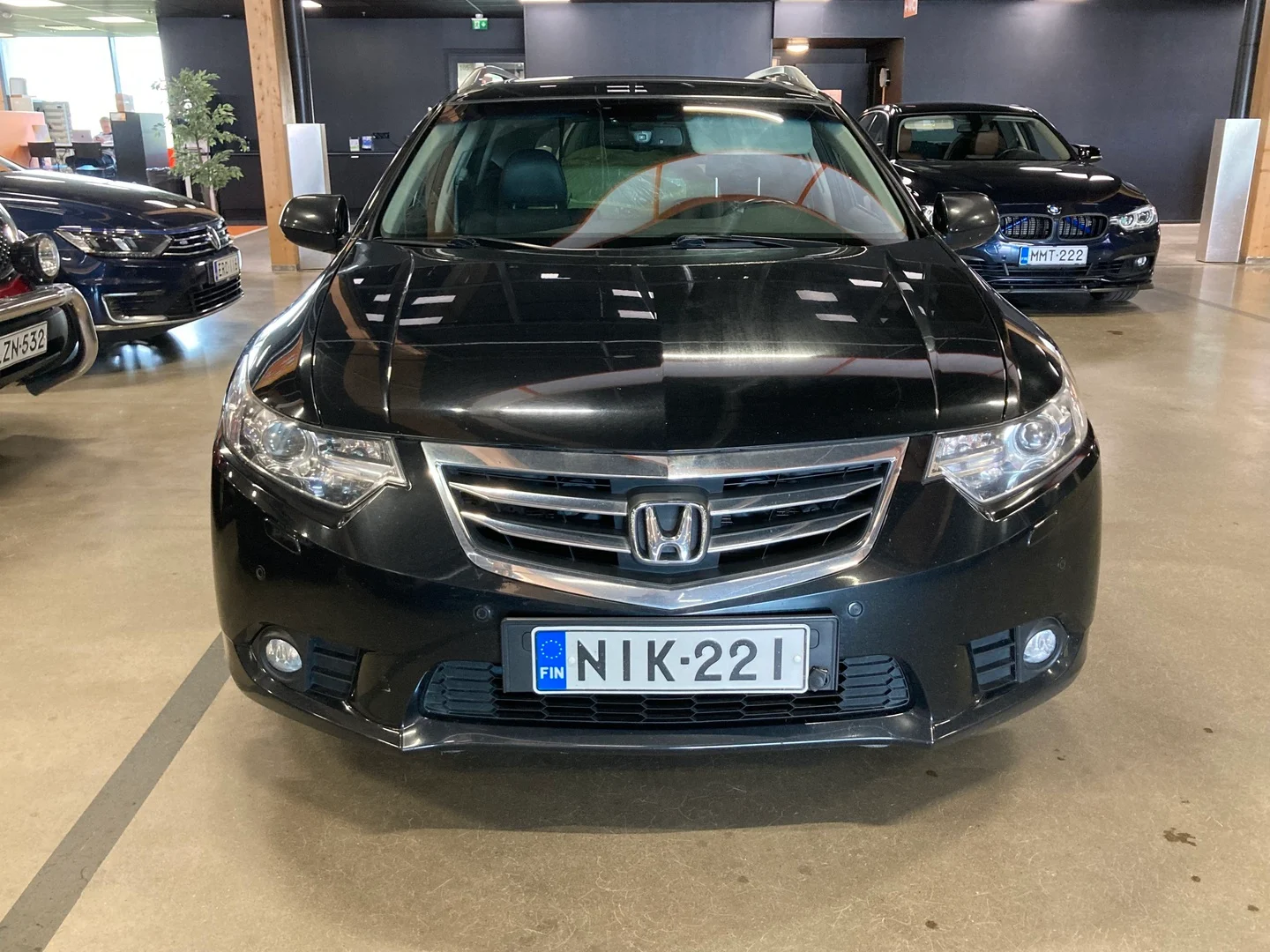 Car Image - 6V3VxXwuykTAinO4xFlIbq