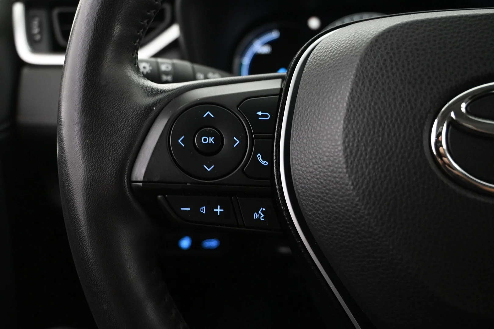 Car Image - 7eFikbmCxU0umpbdTLqzvW