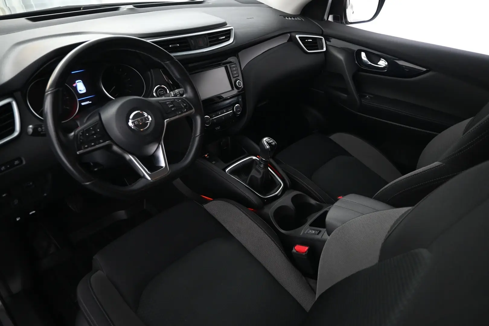 Car Image - 3Nv4244QERsHLeMtJfqLAy