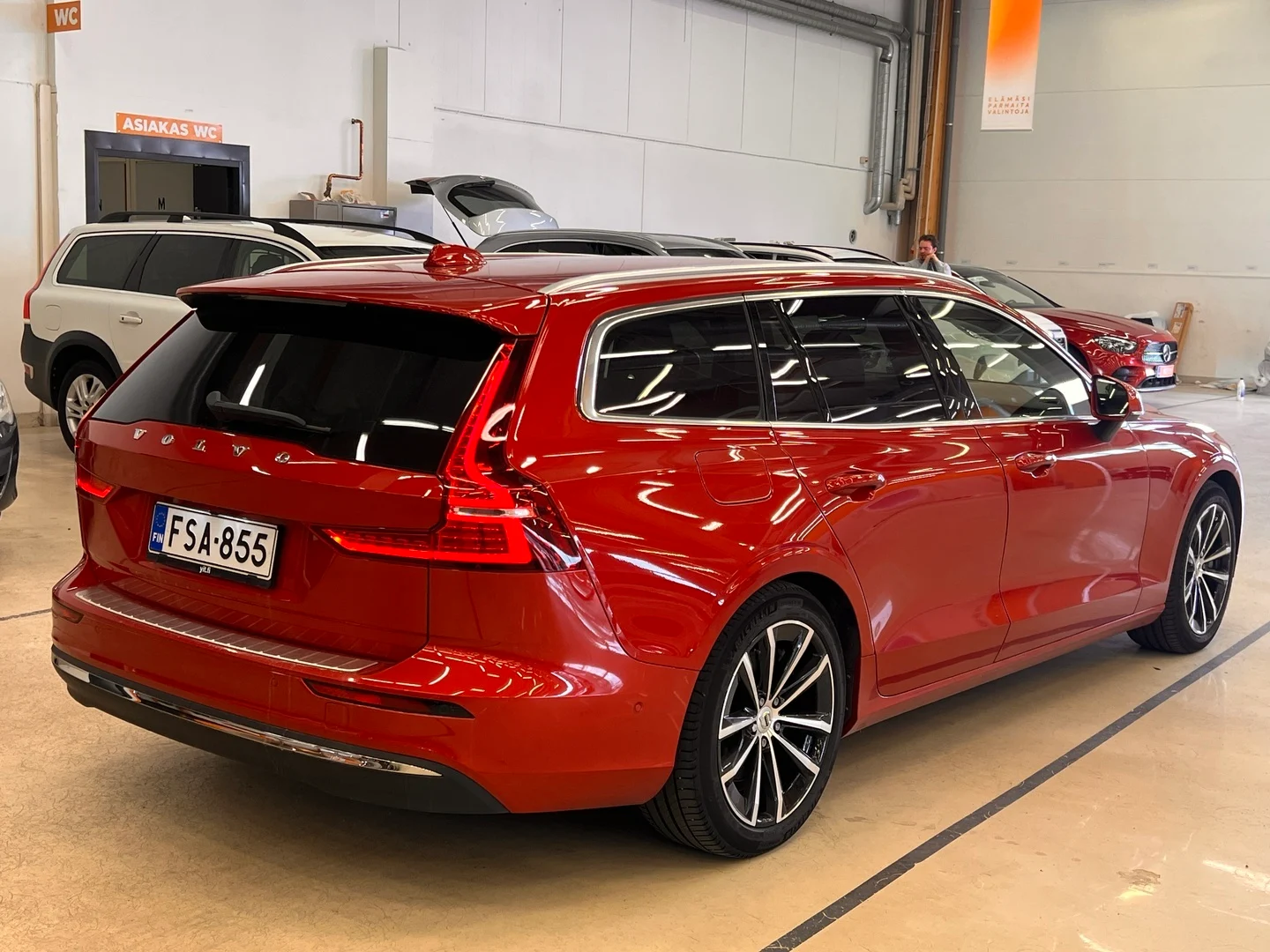 Car Image - 2qbOV23Mtv6s97TltcSZsq