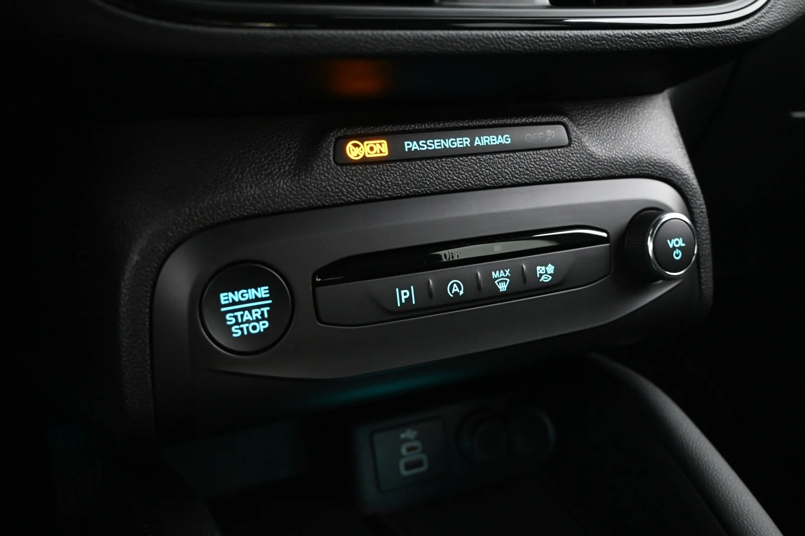Car Image - 4yzNQ7GJyUKefzv8hDNxJE