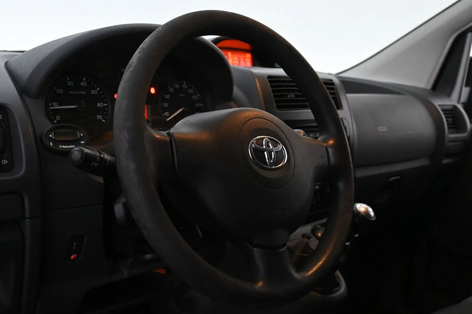 Car Image - 2x5xRauuoKXnkGe6QrqeH4