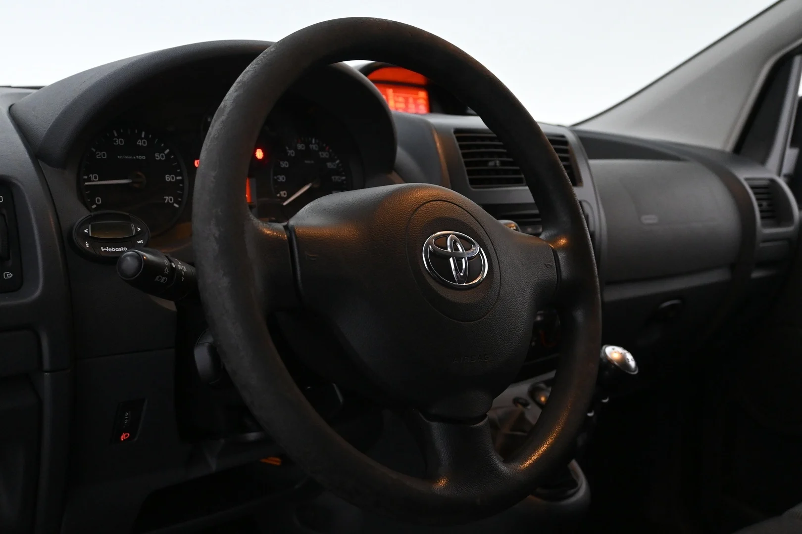 Car Image - 2x5xRauuoKXnkGe6QrqeH4