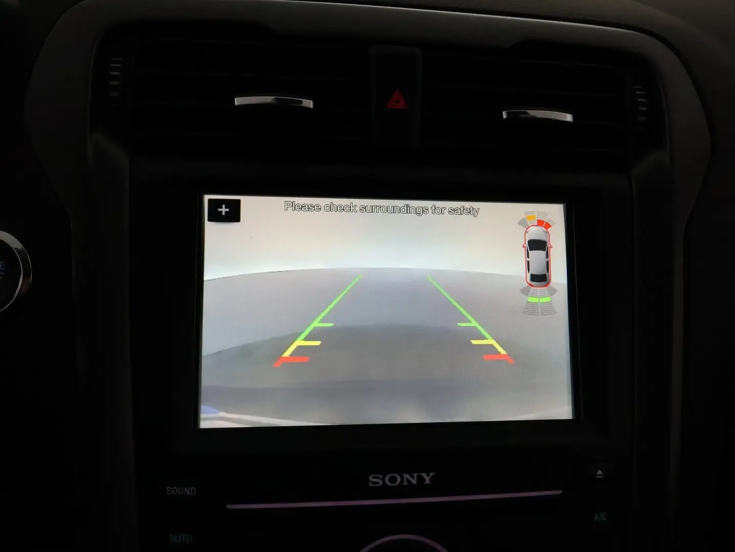 Car Image - 3v67daoaEbAz8VbwnudmME