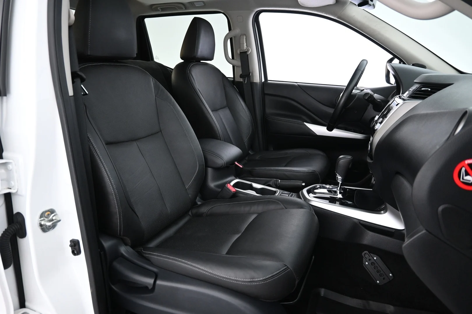 Car Image - 2gN9BzSaB6oRxJwx8yzCbC