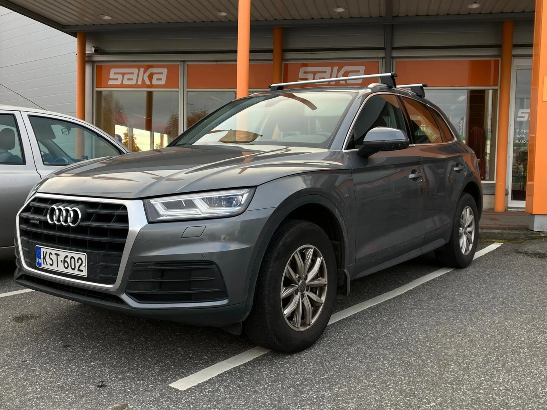 Car Image - 1L4RjcvHEEr8tTPhuH0wyg