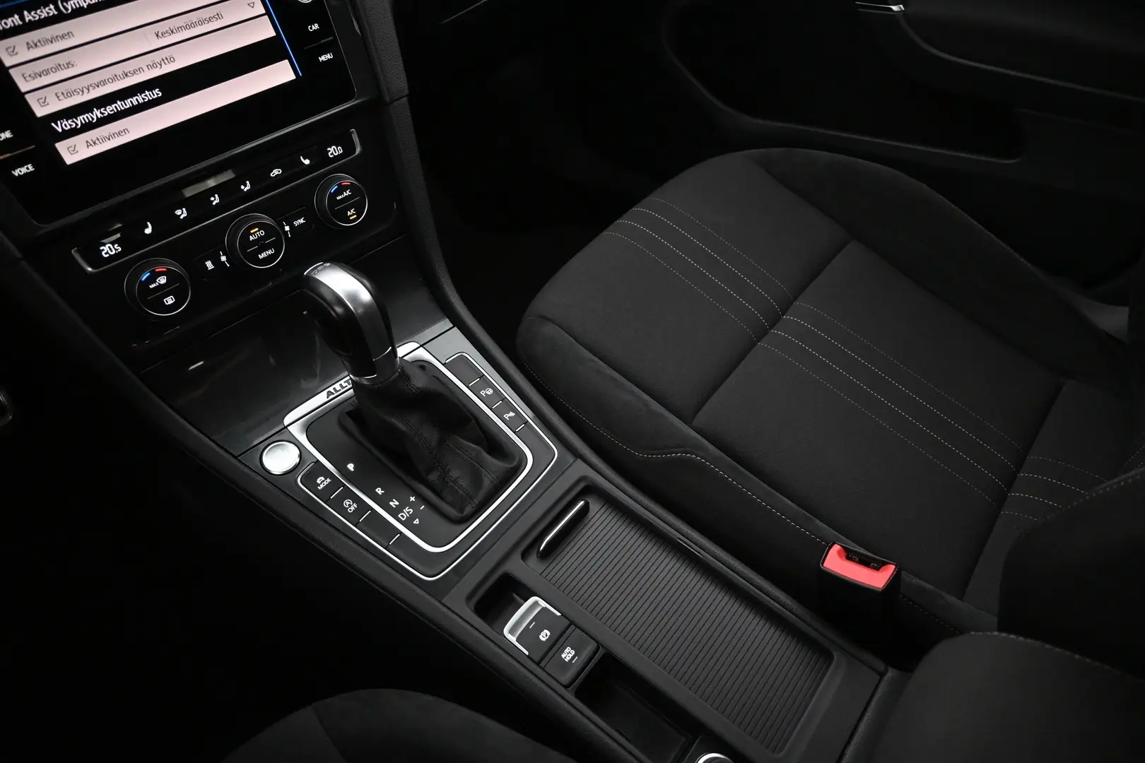 Car Image - 2S6X8MfyvurvvN472OWNHt