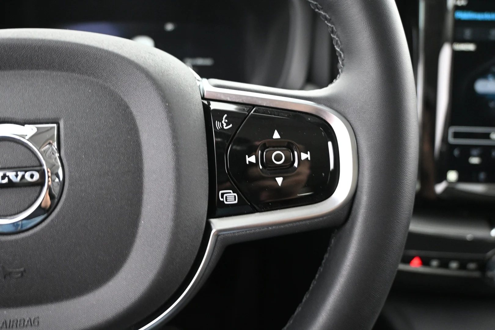 Car Image - 1pq3wzvfU8HfbT4Rzlhwbg