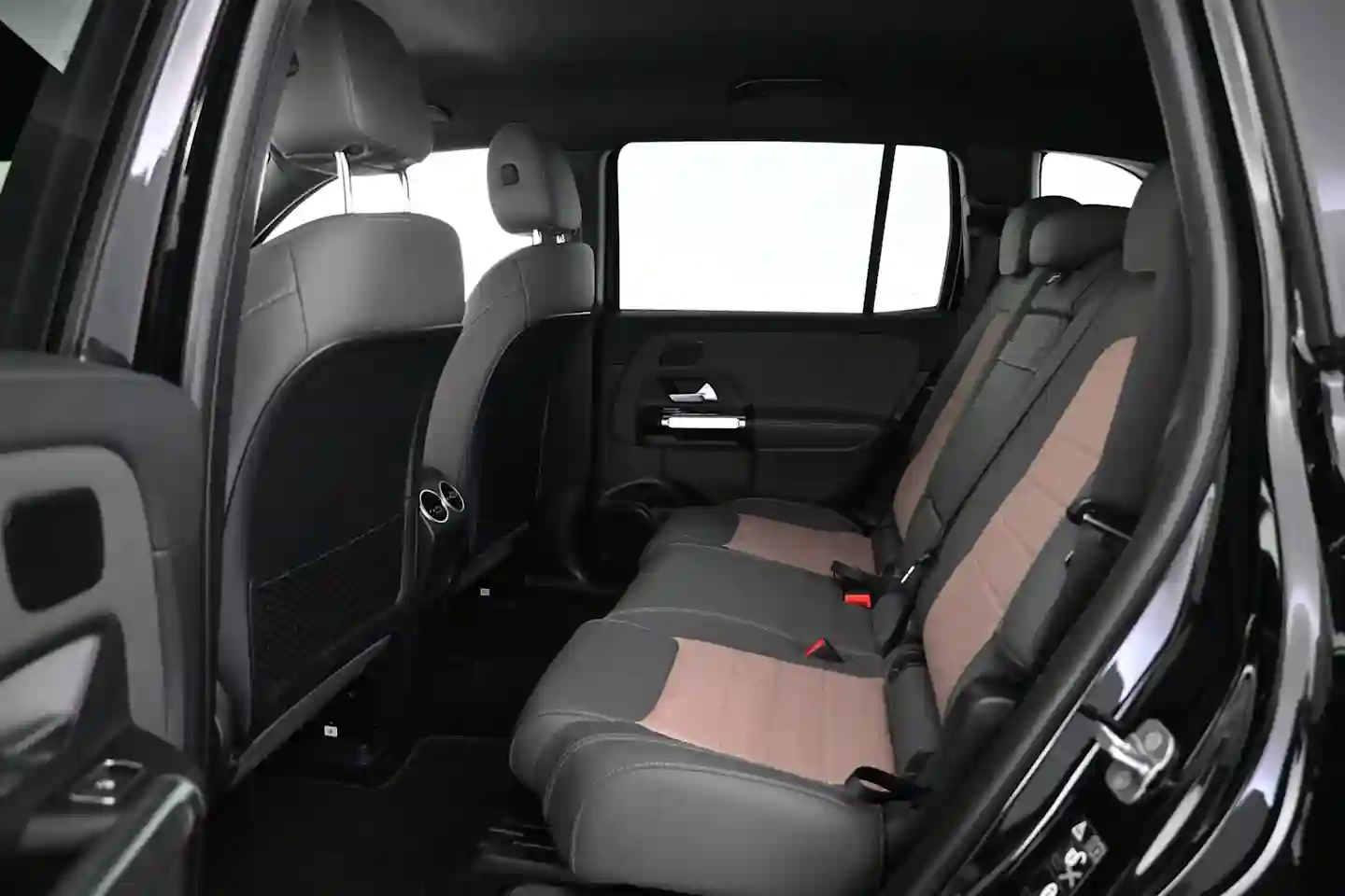 Car Image - 7scKfHGhw6iFxt7nR5FEr0