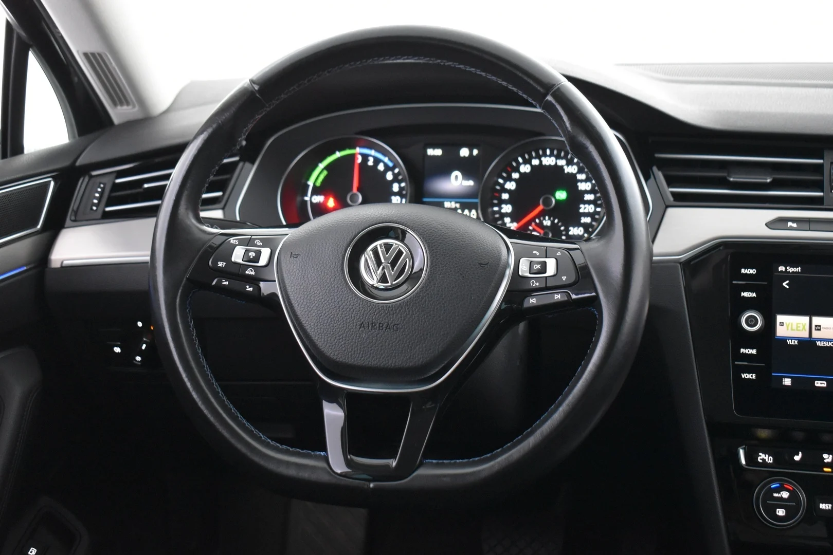 Car Image - 268g7MbaQrVqxbuydFUxkK