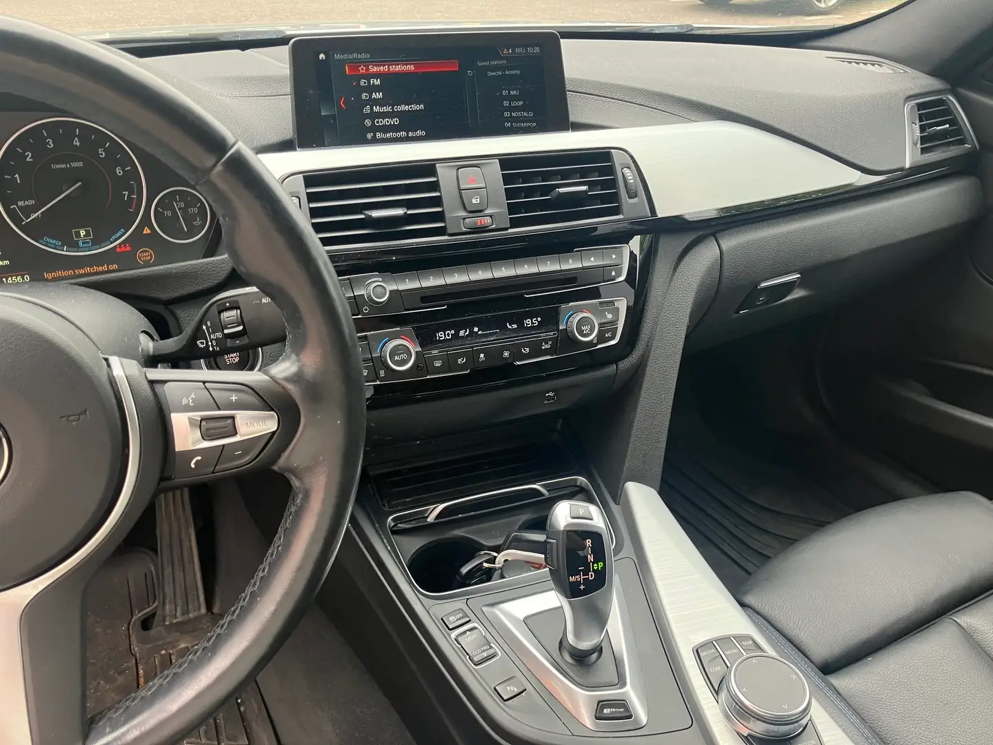 Car Image - 2jSuG5JF1K2S8AQTpXl4lJ