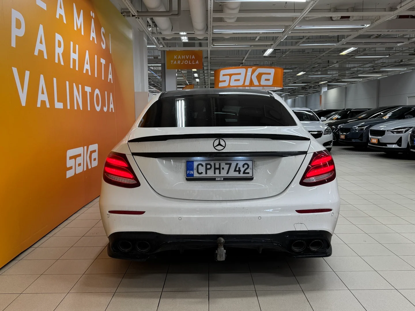 Car Image - 01sLtBo0hFBqcBBvQbMqJ6