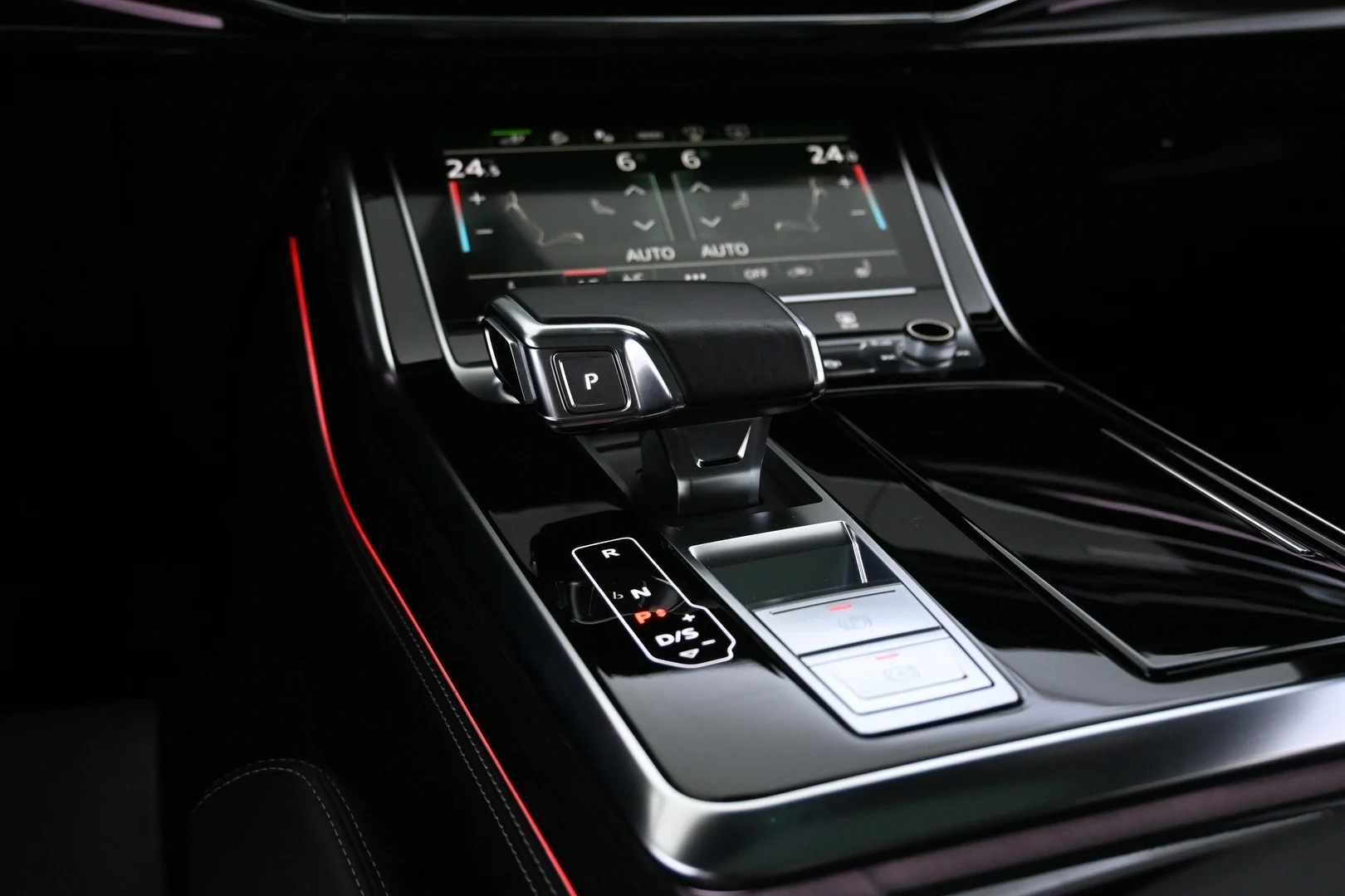 Car Image - 41GwQJU2a2x2EF1aBFaFc4