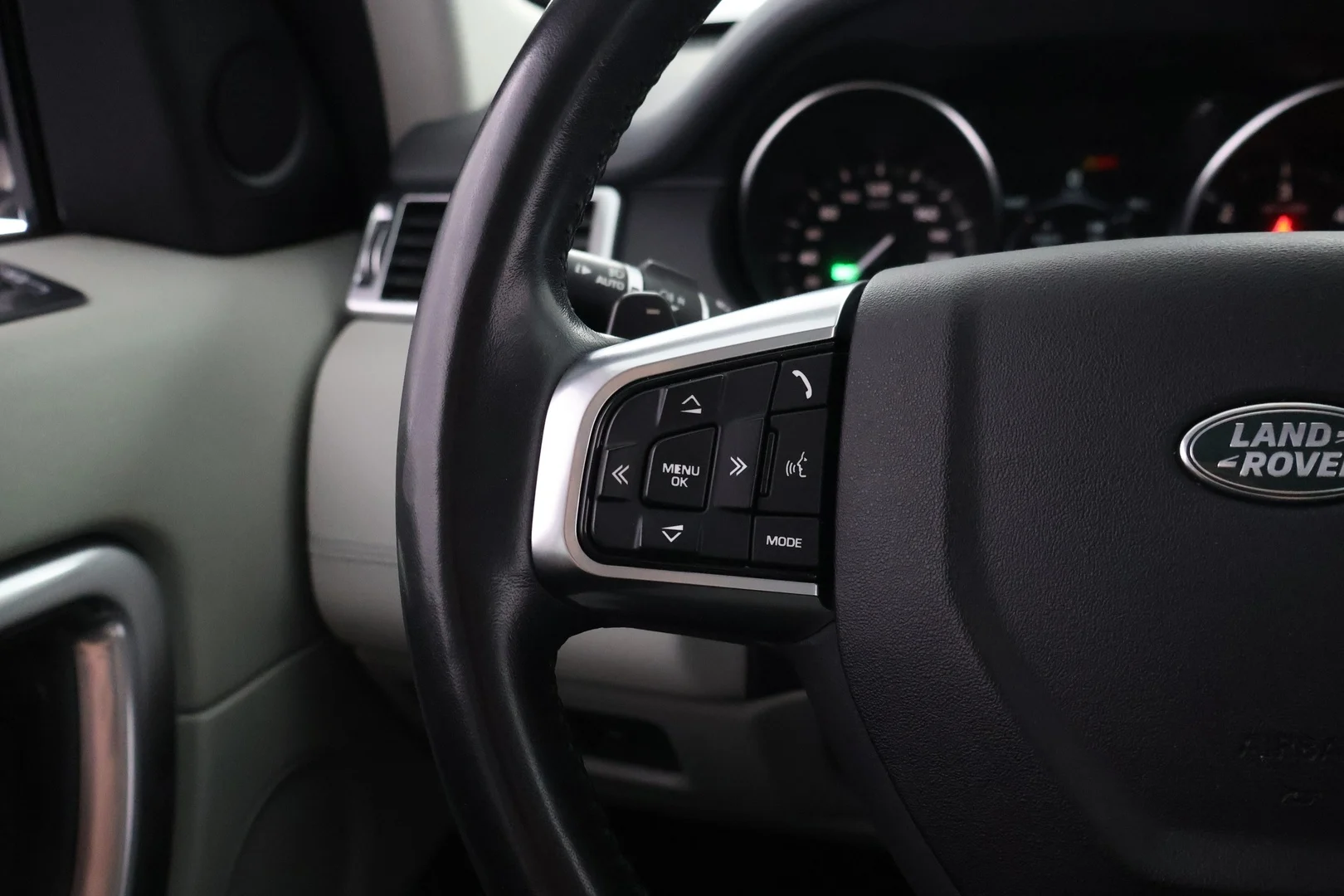 Car Image - 7bXXdooDPnpZv7QVTWKcN9
