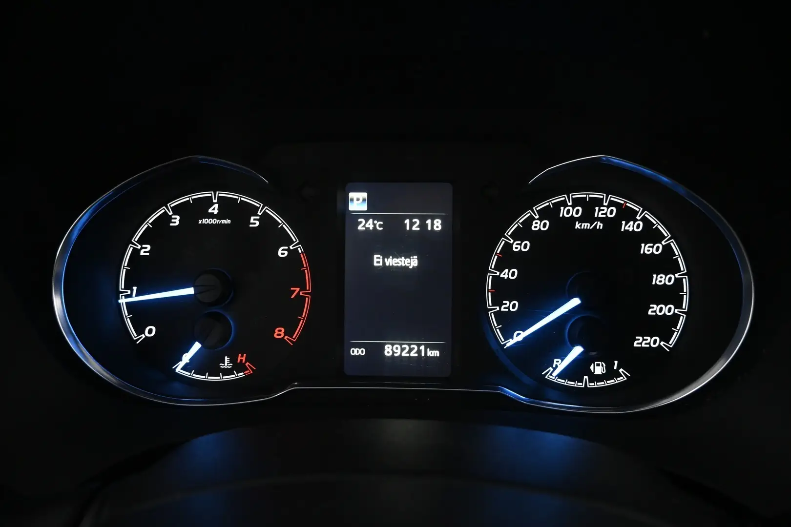 Car Image - 5XEI8NEQYwTVV7zhaR6L7t