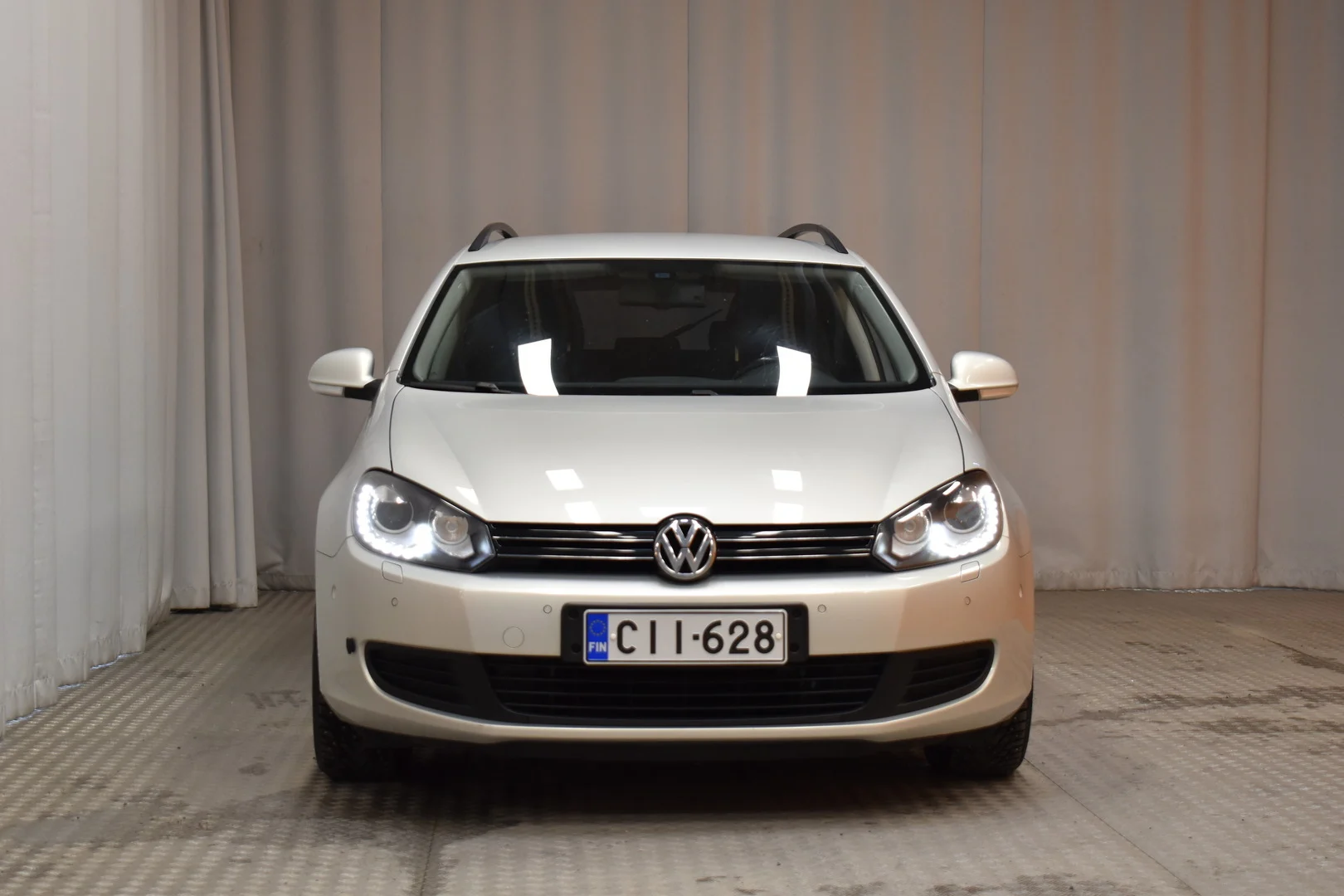 Car Image - tK8jtGGLRli6OrPF4YD97