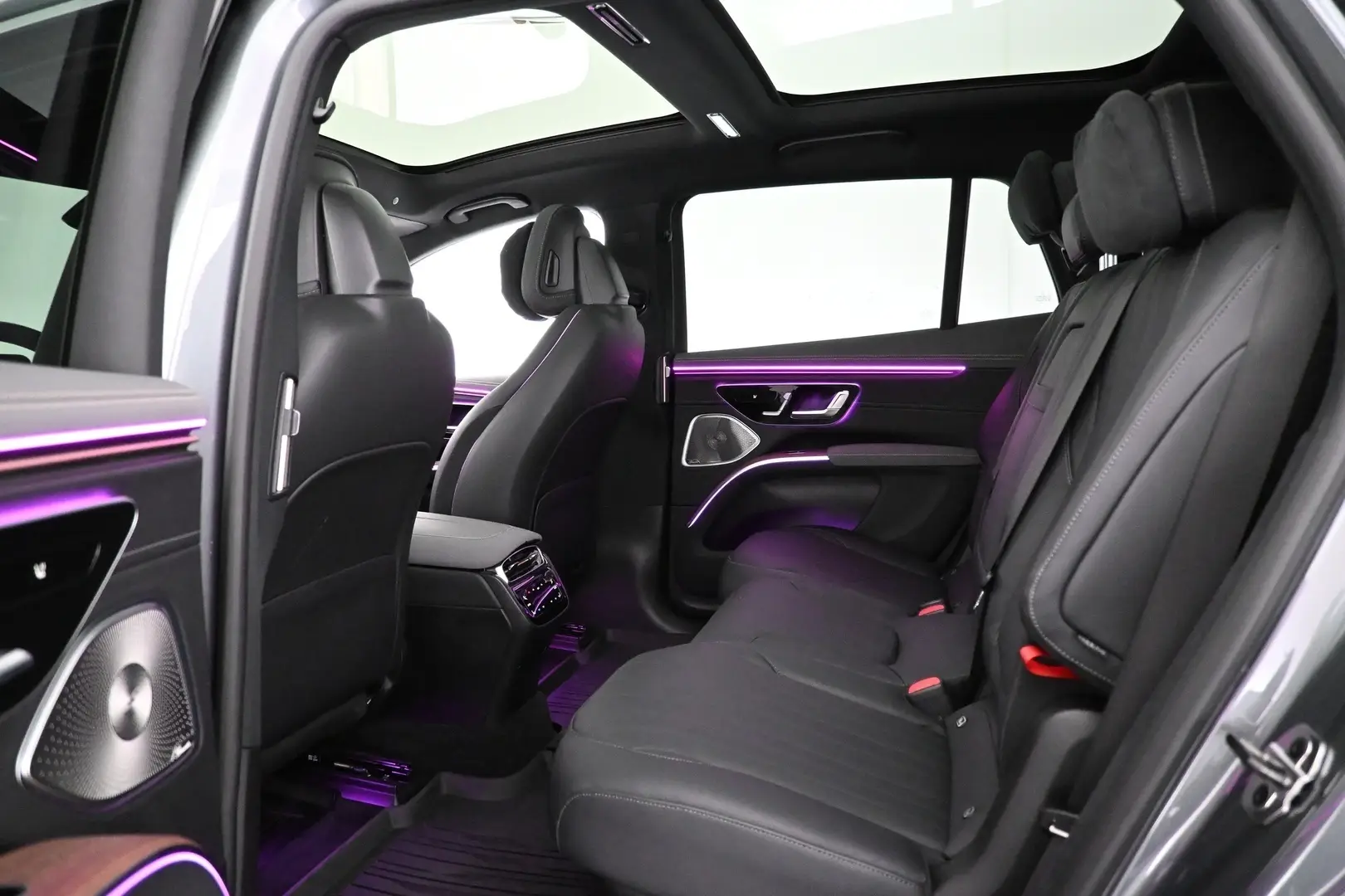 Car Image - 2GTJF2nWiA65iCFz9fNkmU