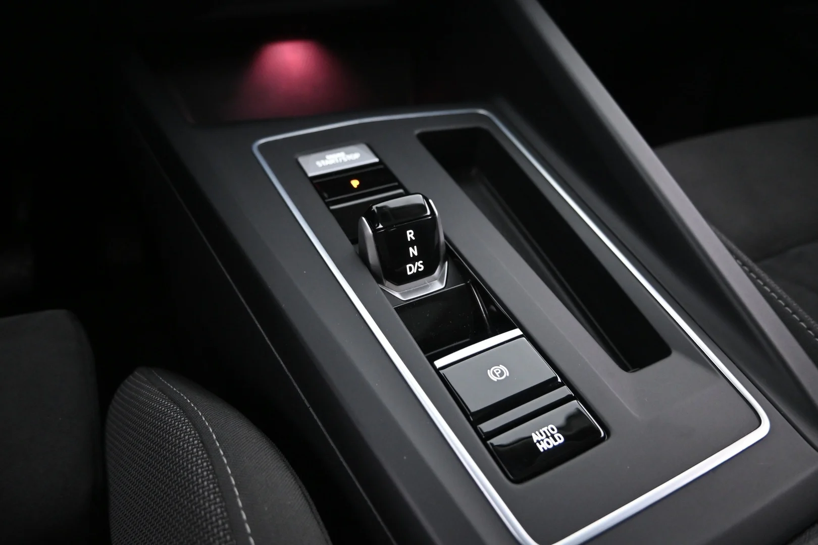 Car Image - 7gvloHzrFjMWZfaqs0hXGm