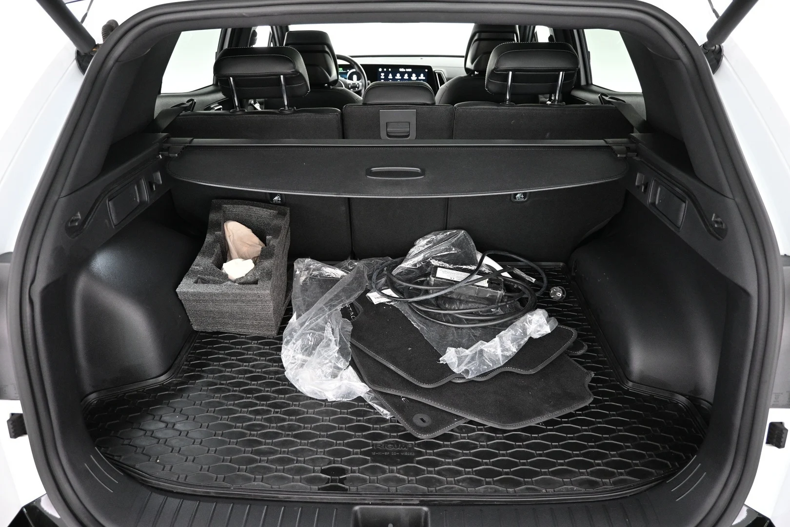 Car Image - VZdarcnUeipgl9rzZl0cj