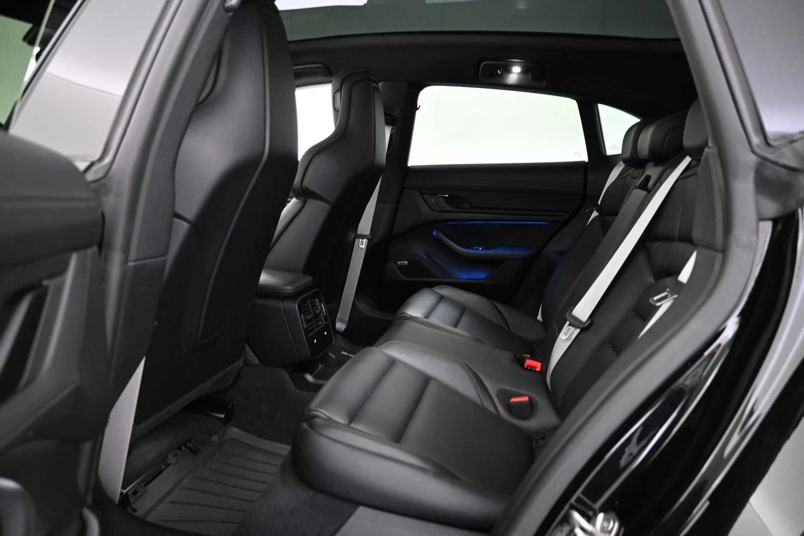 Car Image - 5Whb3EubibwRfncwxWkZab